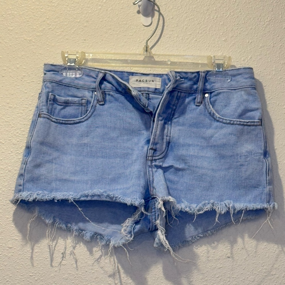 Frayed Jean shorts